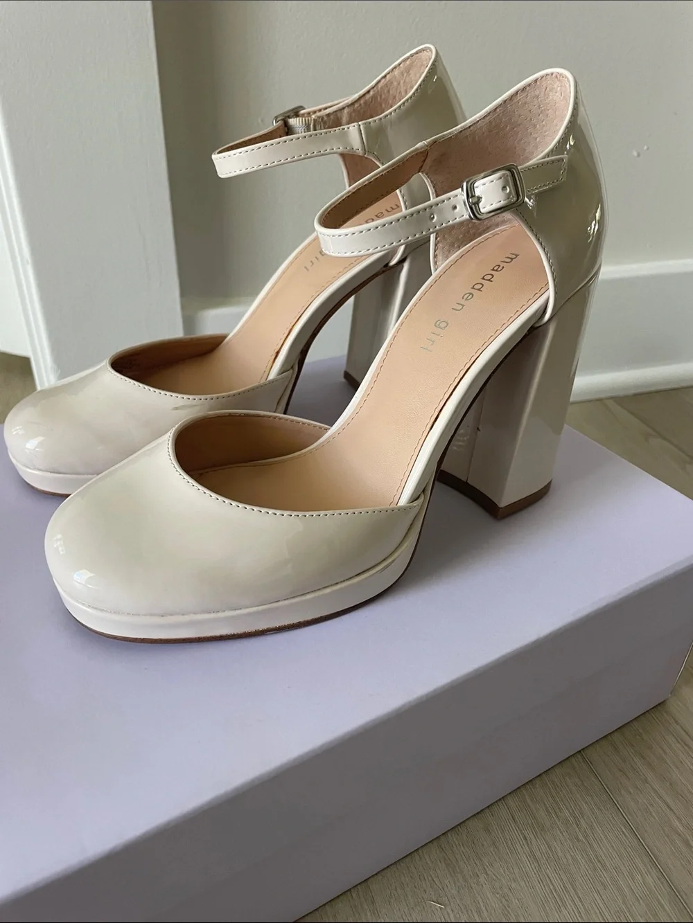 Madden Girl Unaa Bone color Patent Ankle-Strap Platform Block Heels Sz 7